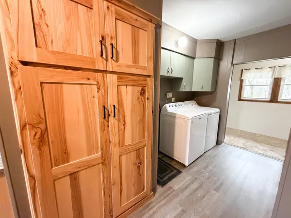$324,500 | 25782 180th Street, Reading, MN 56165