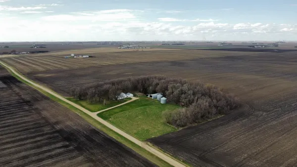 $324,500 | 25782 180th Street, Reading, MN 56165