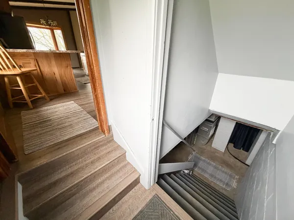 $324,500 | 25782 180th Street, Reading, MN 56165