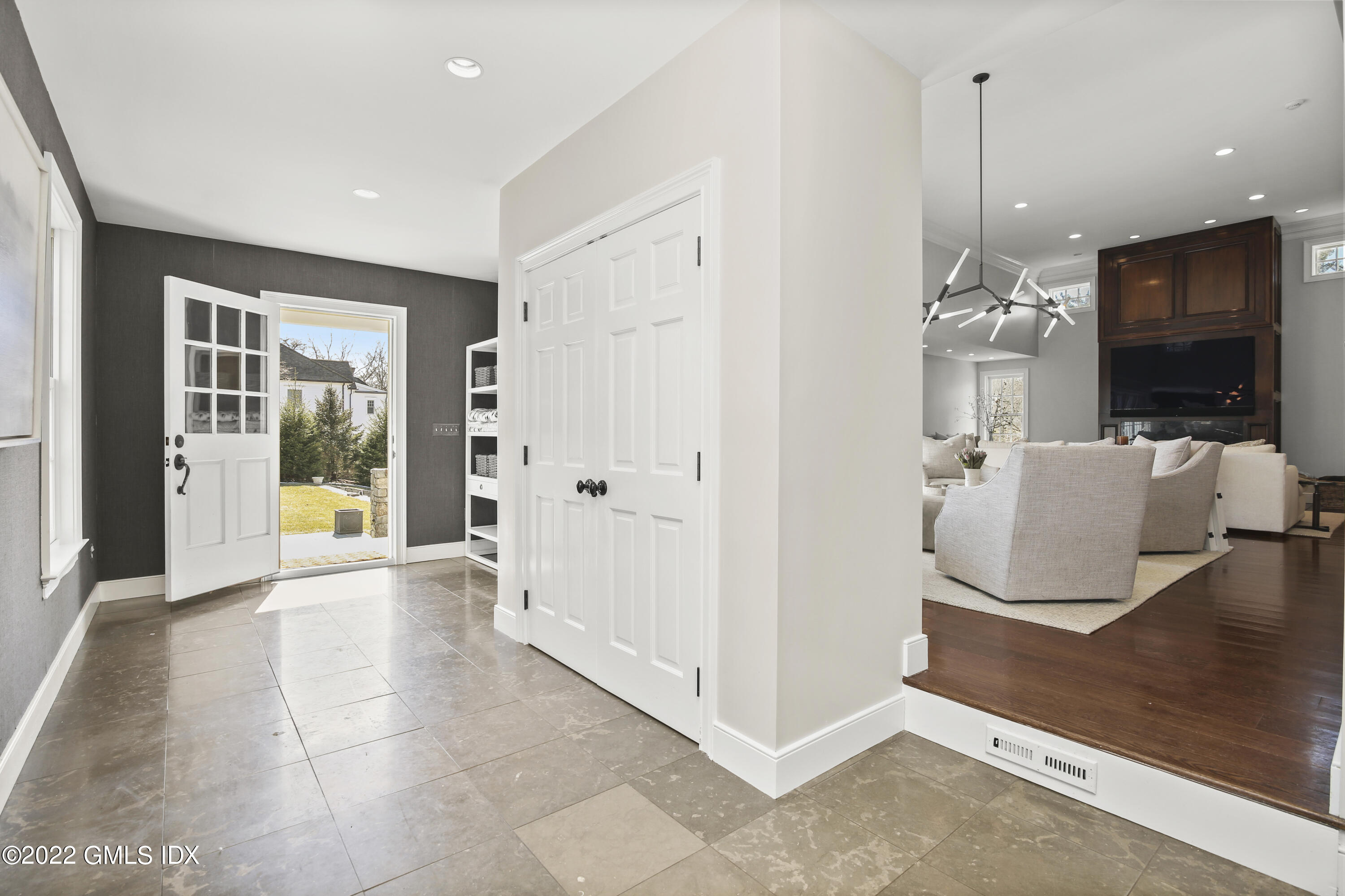270 Stanwich Road Greenwich, CT 06830 - Photo 24 of 53 270 Stanwich Rd Greenwich CT-print-082-0