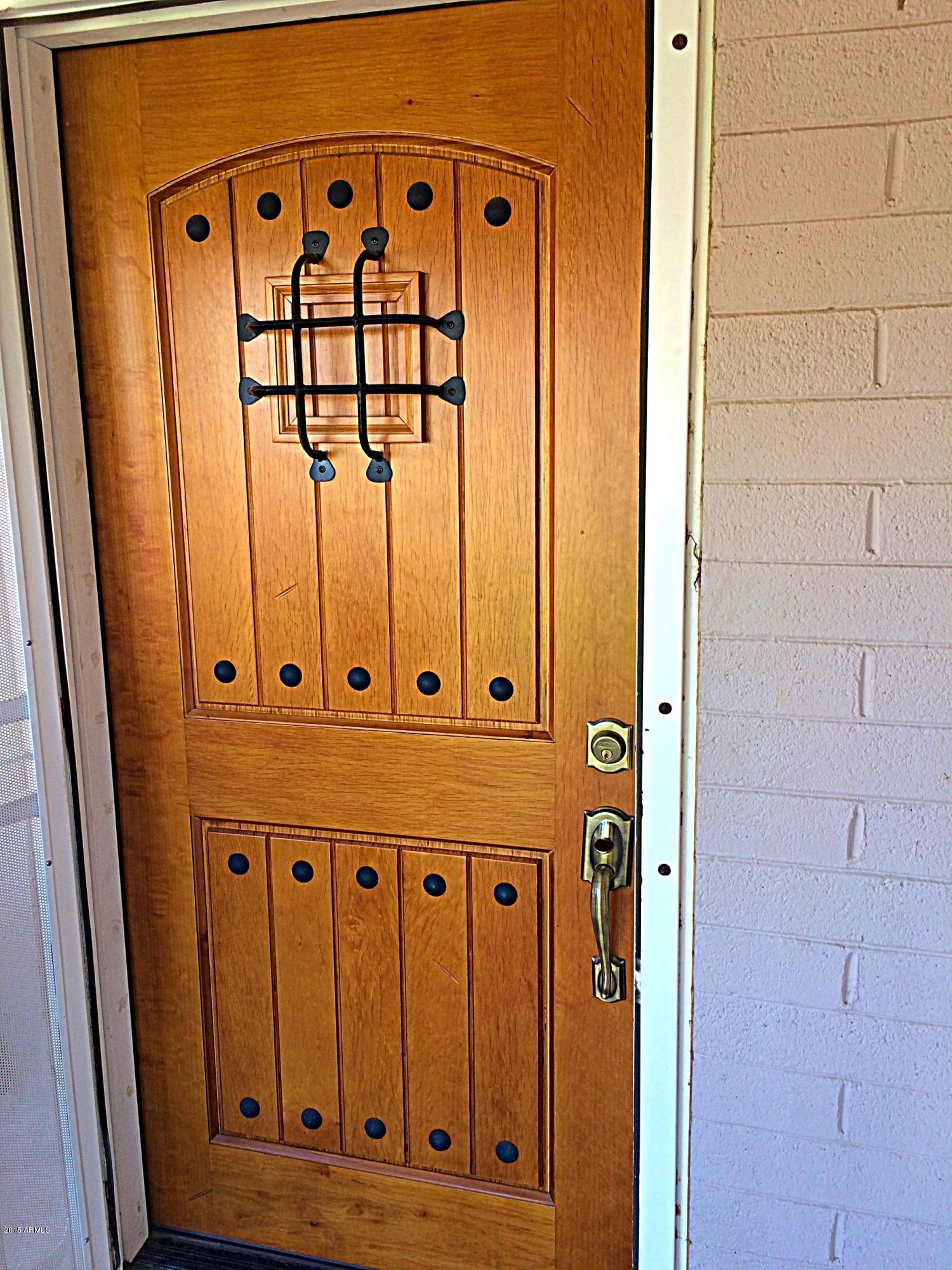 8235 West Piccadilly Road Phoenix, AZ 85033 - Photo 3 of 14 GetFileAttachment (4)