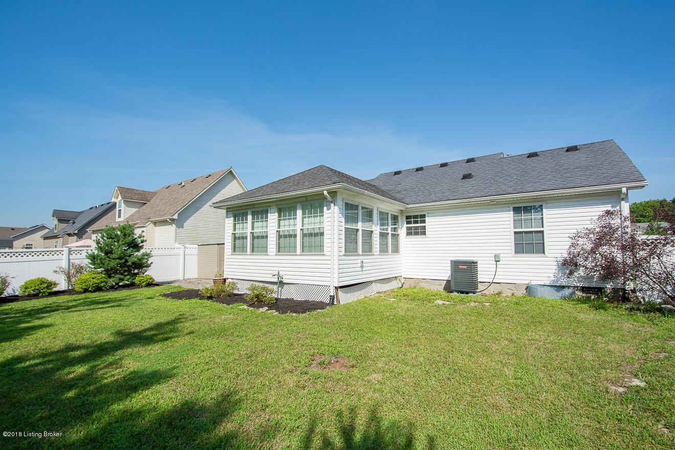 242 Madison Rae Boulevard Shepherdsville, KY 40165 - Photo 29 of 31 Rear of Home