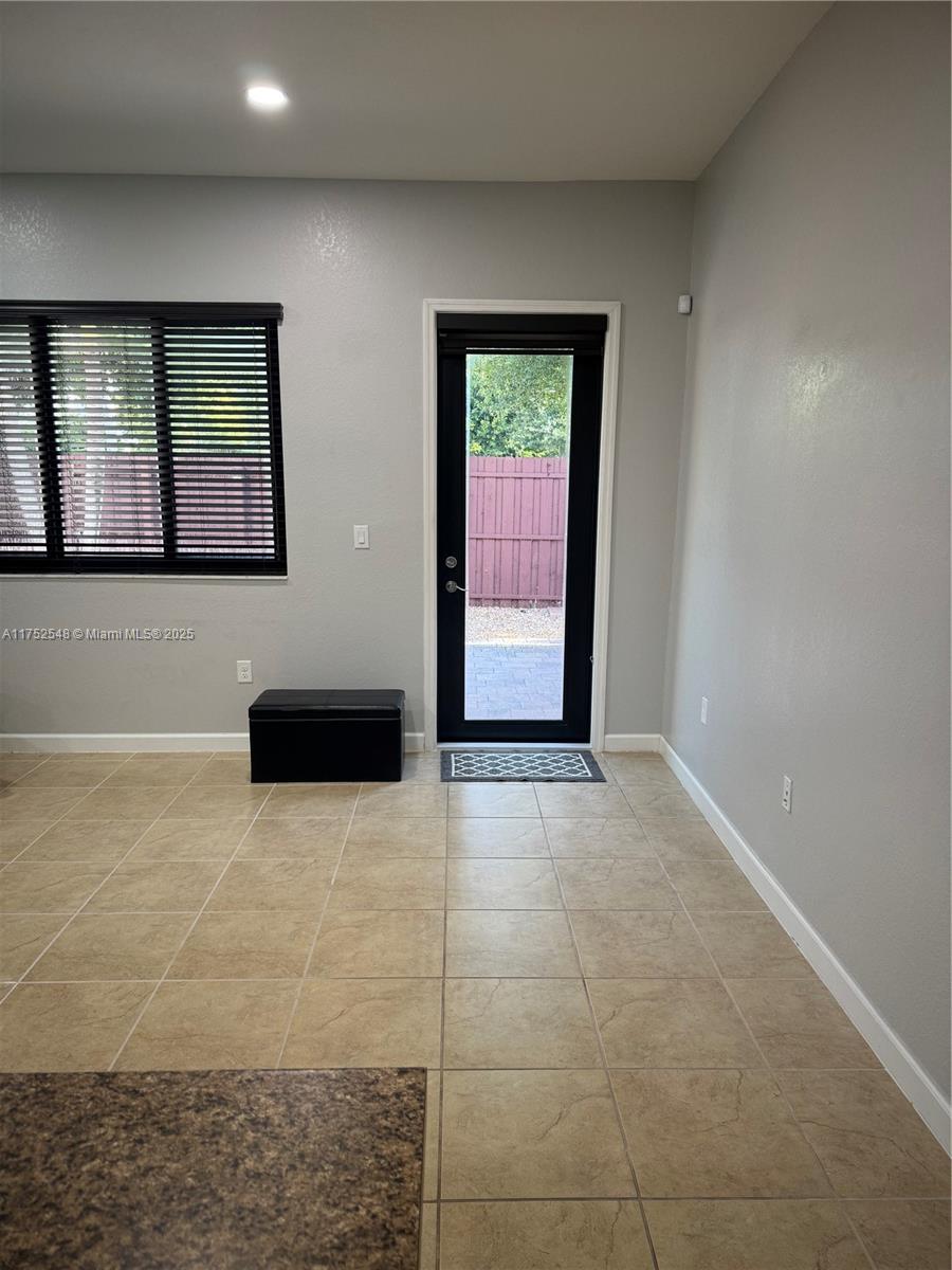 3517 Southeast 4th Street Homestead, FL 33033 - Photo 15 of 44