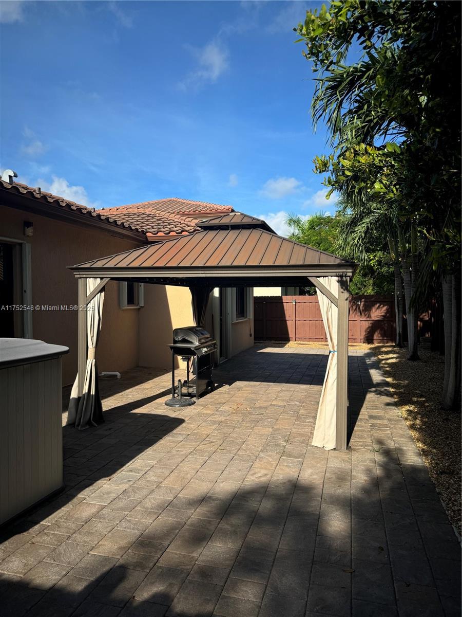 3517 Southeast 4th Street Homestead, FL 33033 - Photo 27 of 44