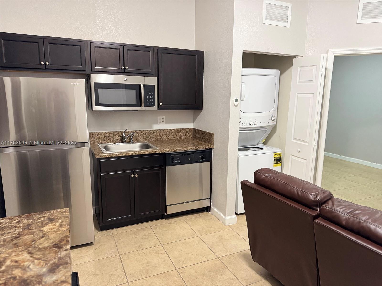 3517 Southeast 4th Street Homestead, FL 33033 - Photo 29 of 44