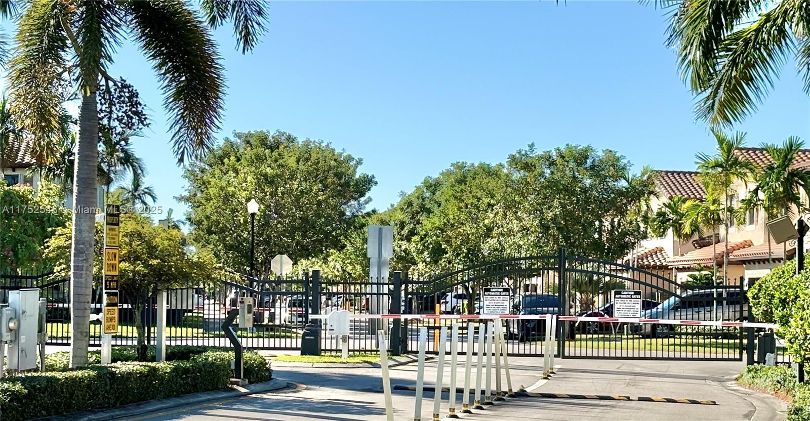 3517 Southeast 4th Street Homestead, FL 33033 - Photo 36 of 44