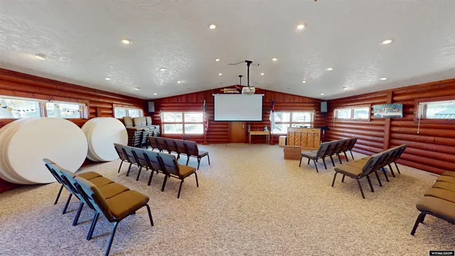 $347,500 | 1430 Riverview Road, Riverton, WY 82501