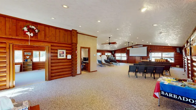 $347,500 | 1430 Riverview Road, Riverton, WY 82501