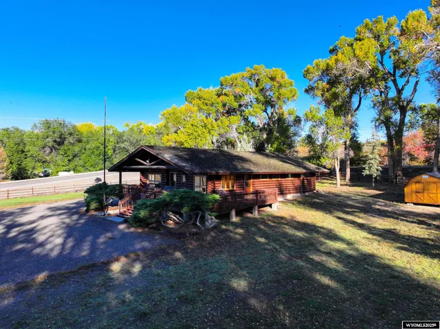 $347,500 | 1430 Riverview Road, Riverton, WY 82501