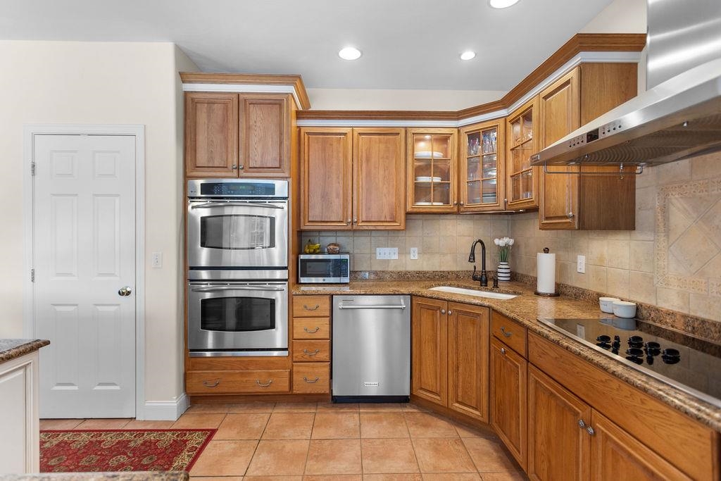 1237 Center Road Lyndeborough, NH 03082 - Photo 6 of 60 Gallery Image 6