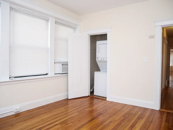 $5,000 | 223 St Paul Street, Unit 2, Brookline, MA 02446