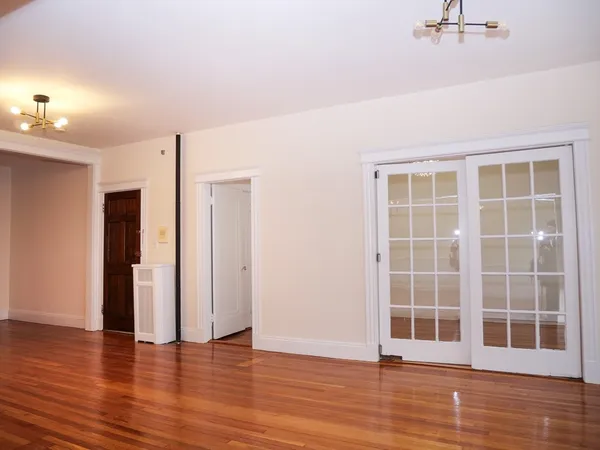 $5,000 | 223 St Paul Street, Unit 2, Brookline, MA 02446