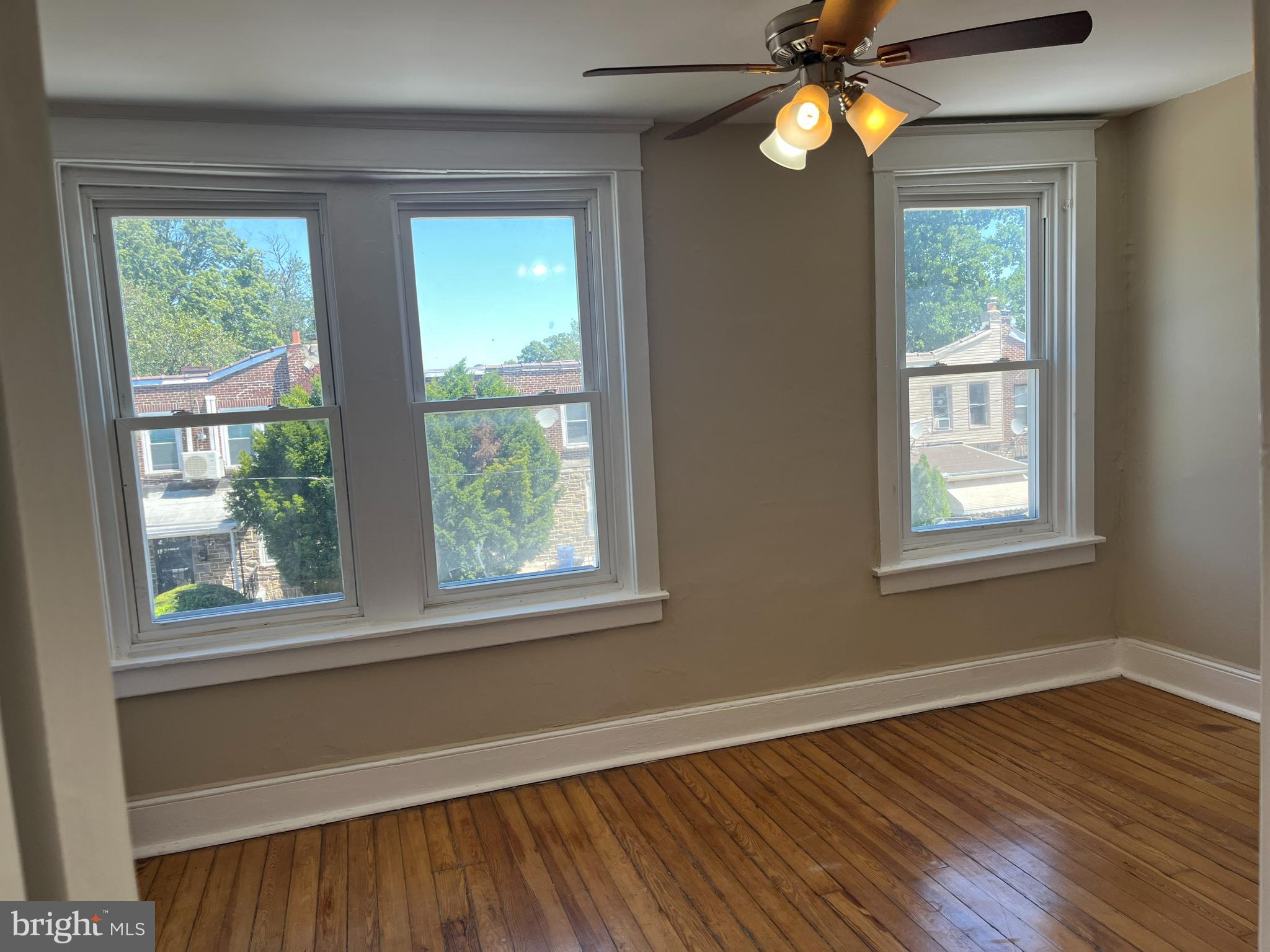 4634 Fernhill Road Philadelphia, PA 19144 - Photo 12 of 35 Gallery Image 12