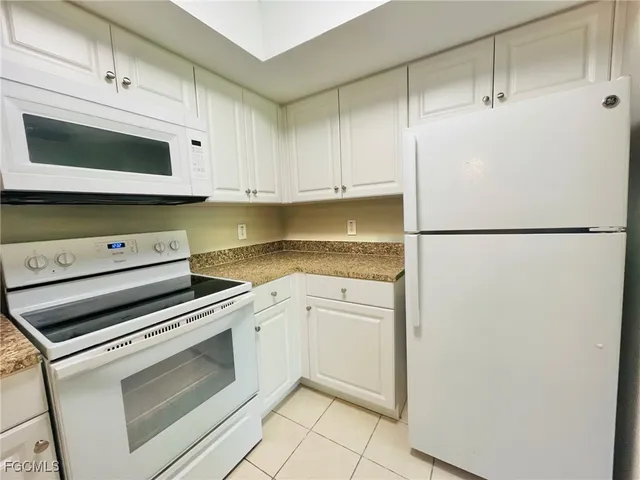 $174,500 | 3130 Seasons Way, Unit 414, Estero, FL 33928