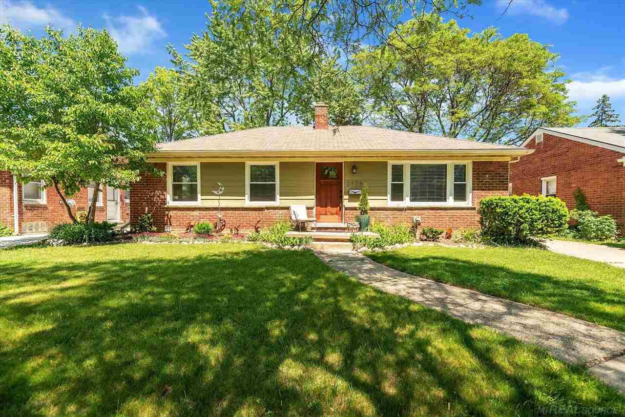 2406 West Webster Road Royal Oak, MI 48073 - Photo 3 of 42