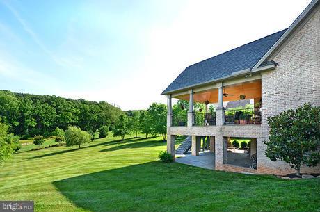 5 Ridge Farm Court Cockeysville, MD 21030 - Photo 22 of 25 Exterior (General)