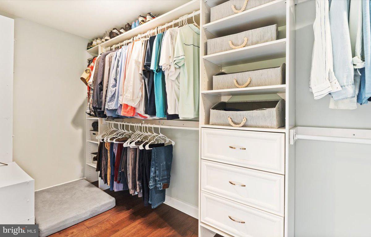 23280 Dover Road Middleburg, VA 20117 - Photo 34 of 64 Gorgeous, walk-in closet with ample space.