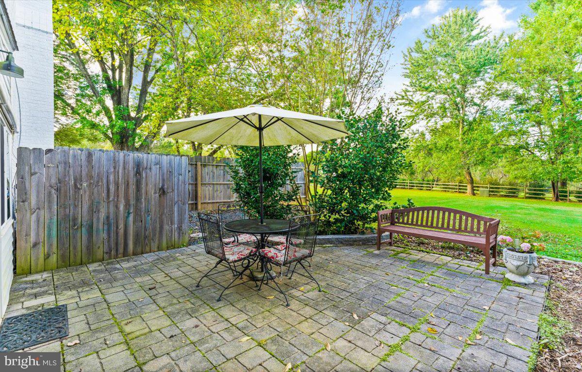 23280 Dover Road Middleburg, VA 20117 - Photo 45 of 64 Side patio, perfect for your morning coffee.