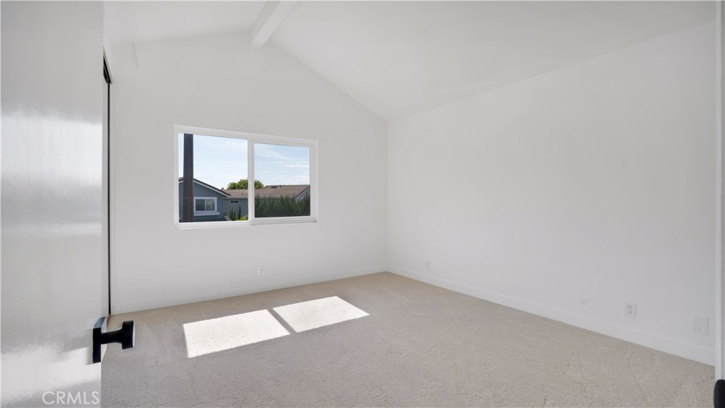 336 Fallingstar Irvine, CA 92614 - Photo 37 of 73