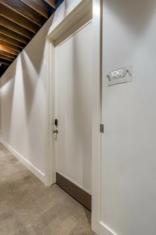 $2,150 | 210 30th Avenue North, Unit 100, Nashville, TN 37203