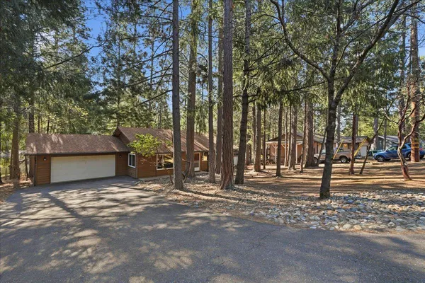 $373,000 | 5524 Daisy Drive, Pollock Pines, CA 95726