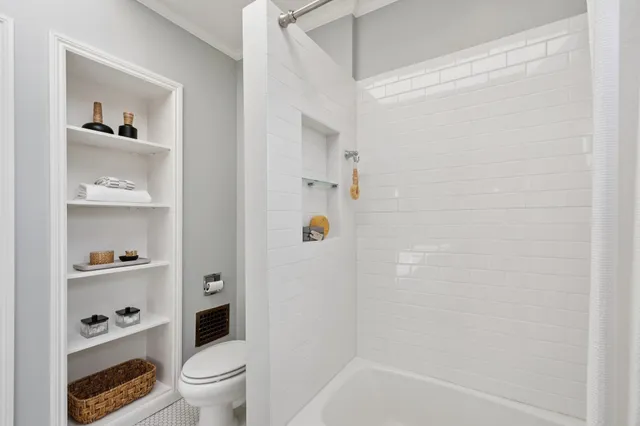 $2,289,000 | 1111 Winsor Avenue, Piedmont, CA 94610