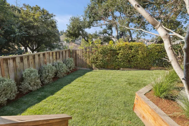 $2,289,000 | 1111 Winsor Avenue, Piedmont, CA 94610