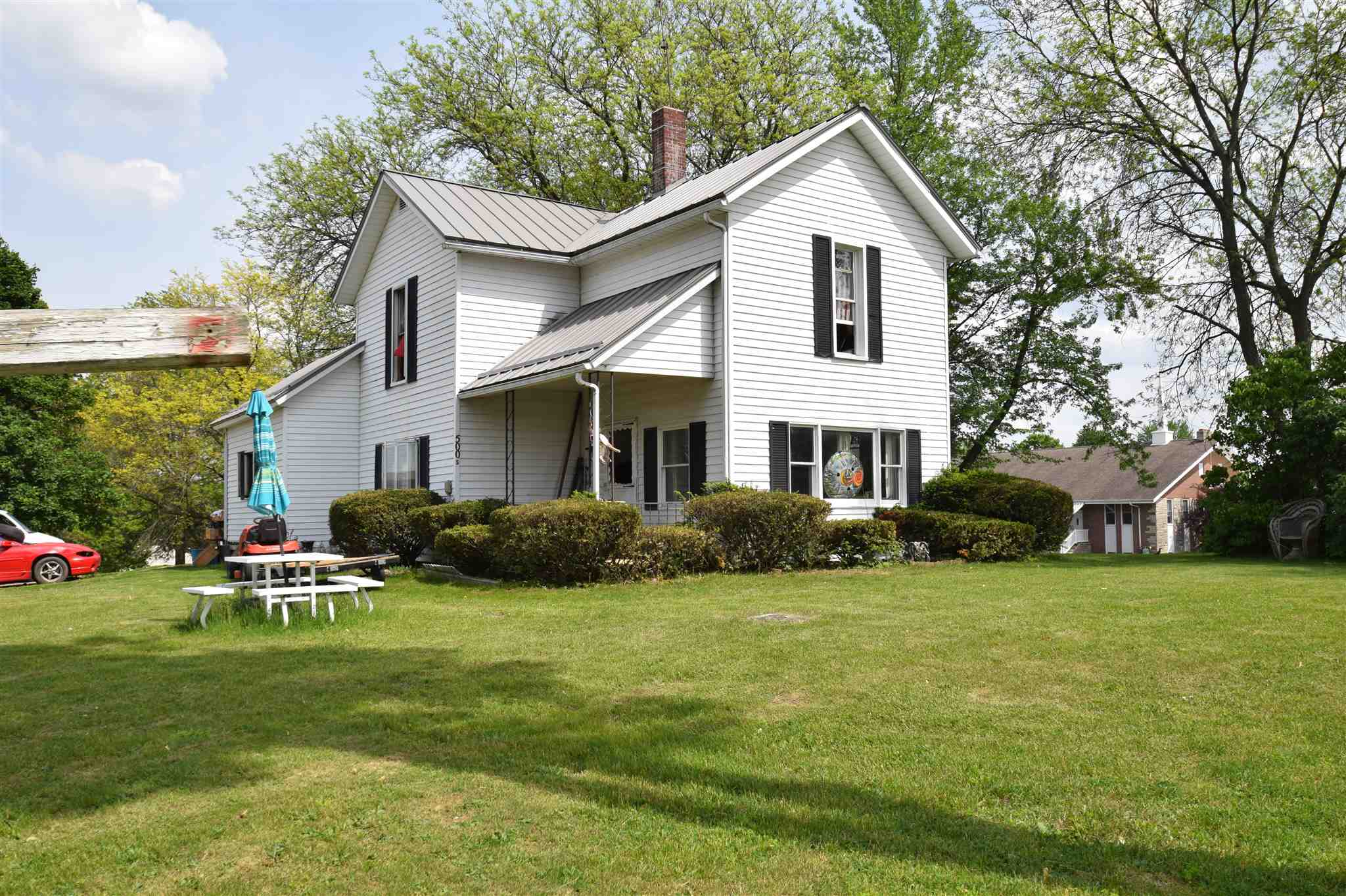 500 Syracuse Webster Road Syracuse, IN 46567 - Photo 2 of 11 Gallery Image 2
