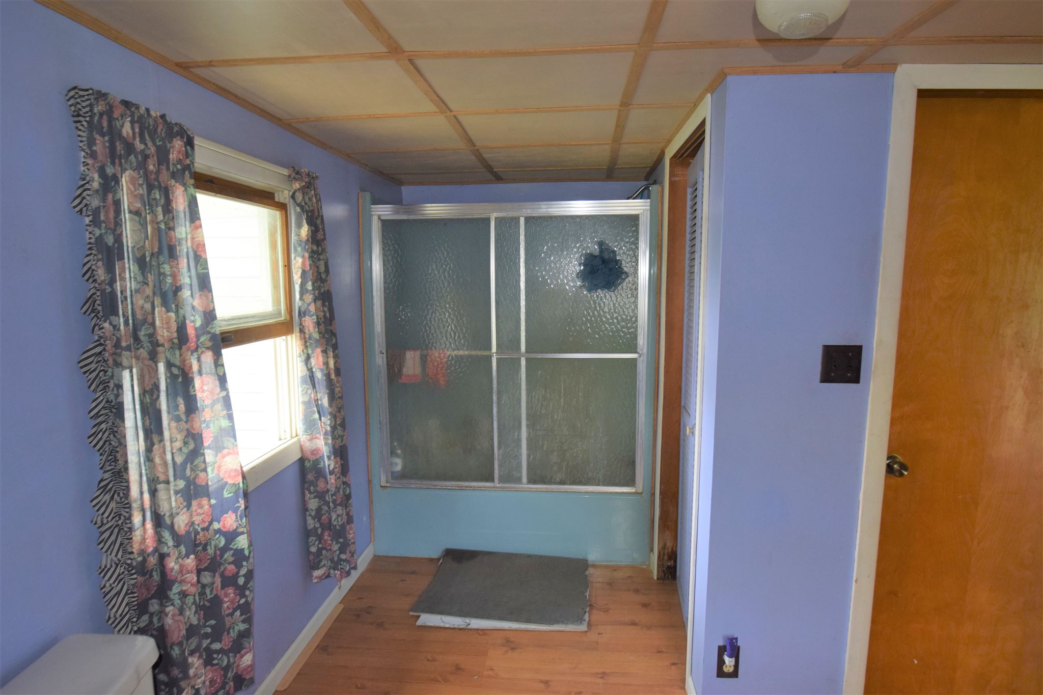 500 Syracuse Webster Road Syracuse, IN 46567 - Photo 10 of 11 Gallery Image 10
