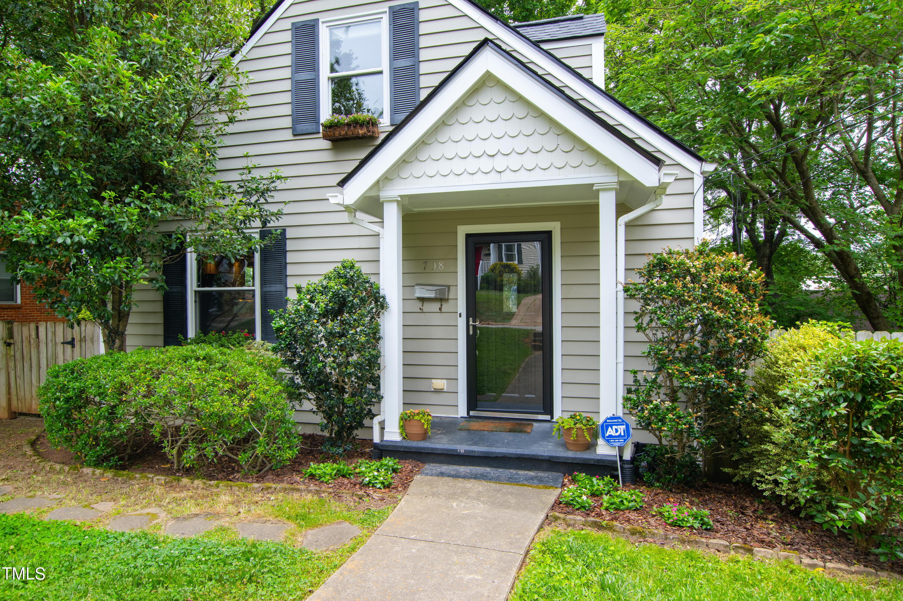 708 New Road Raleigh, NC 27608 - Photo 2 of 30 Front