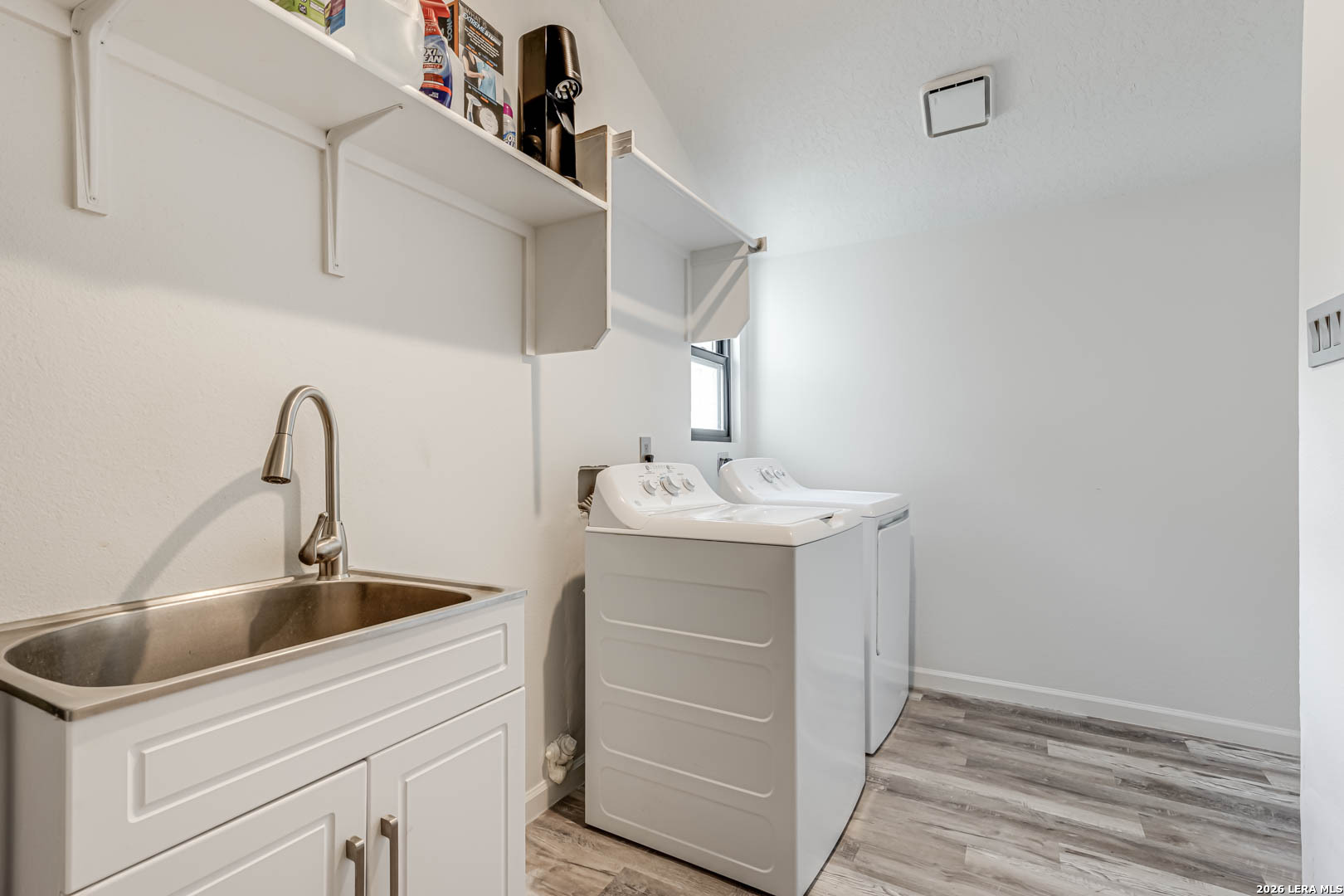 15919 Mission Ridge San Antonio, TX 78232 - Photo 36 of 43