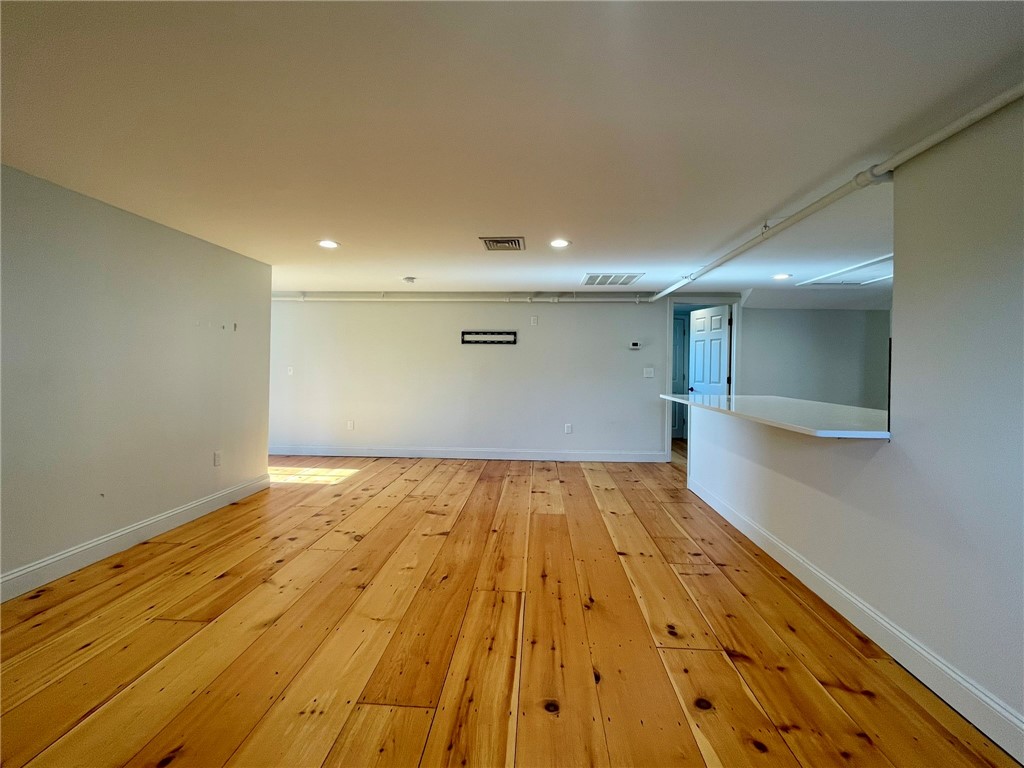 5 John Street, Unit 2 Bristol, RI 02809 - Photo 8 of 18