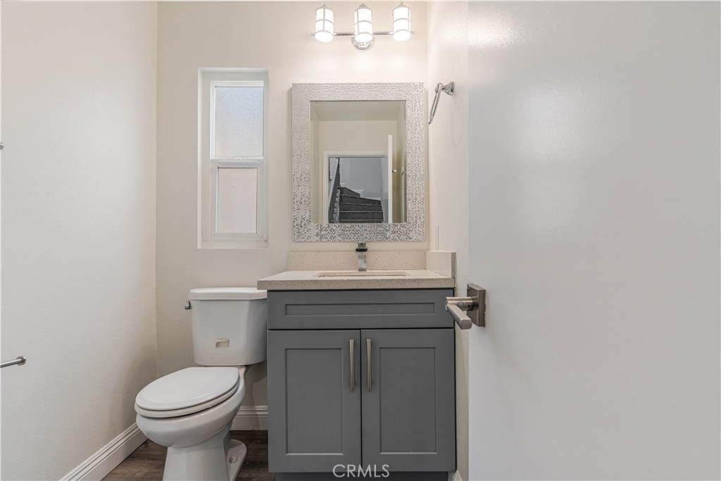 415 East Mission Road, Unit 12 Alhambra, CA 91801 - Photo 14 of 28 Bathroom 1