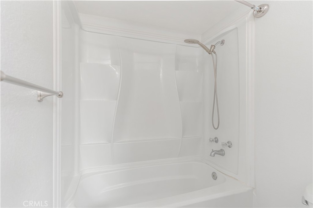 415 East Mission Road, Unit 12 Alhambra, CA 91801 - Photo 25 of 28 Bathroom 3