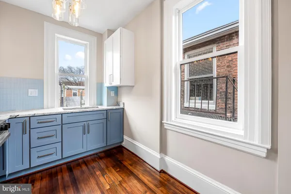 $2,300 | 1202 Bolton Street, Unit 3, Baltimore, MD 21217