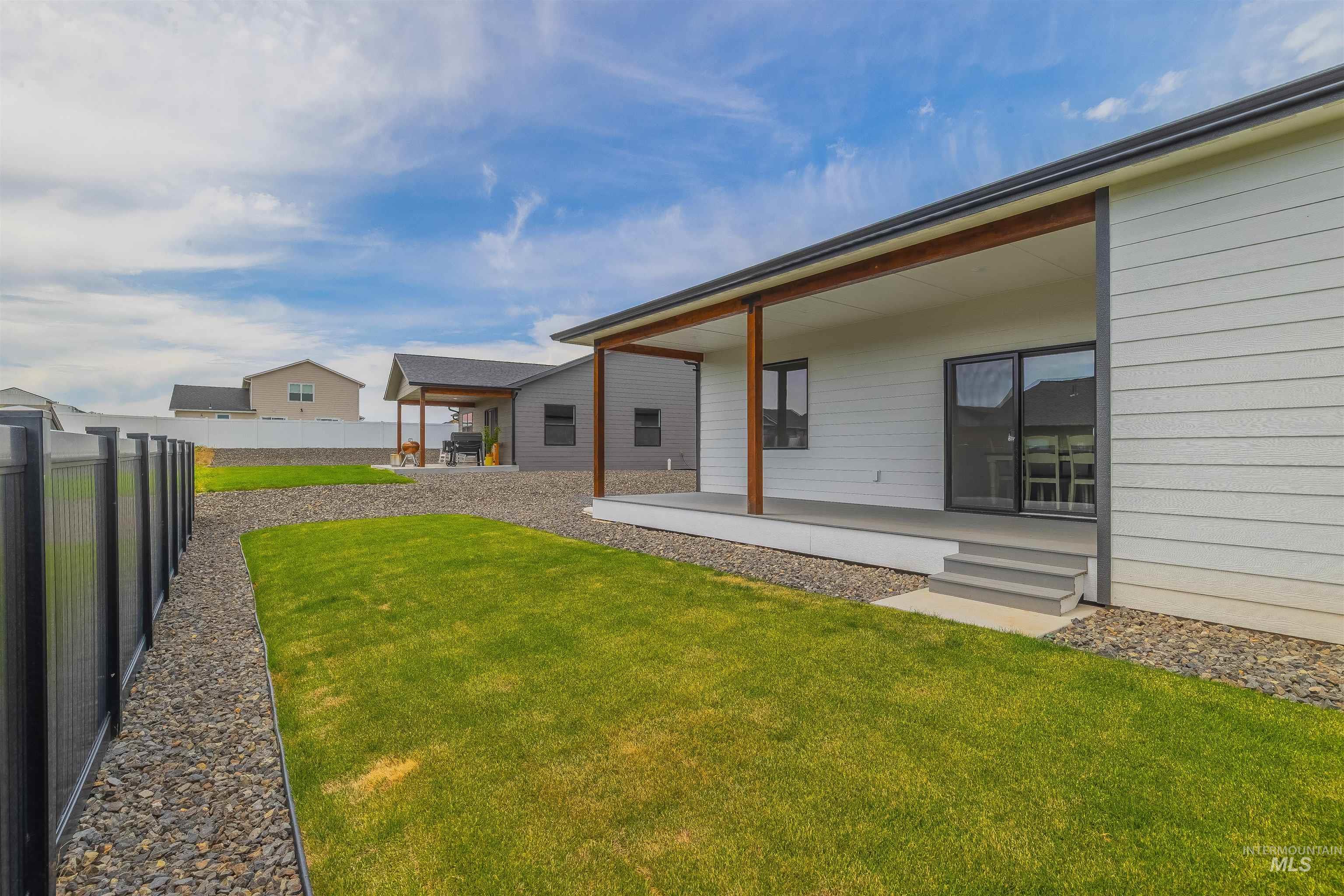 1724 Pathway Court Lewiston, ID 83501 - Photo 34 of 38 View of fenced backyard