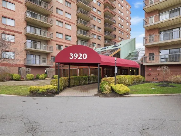 $579,000 | 3920 Mystic Valley Parkway, Unit 423, Medford, MA 02155