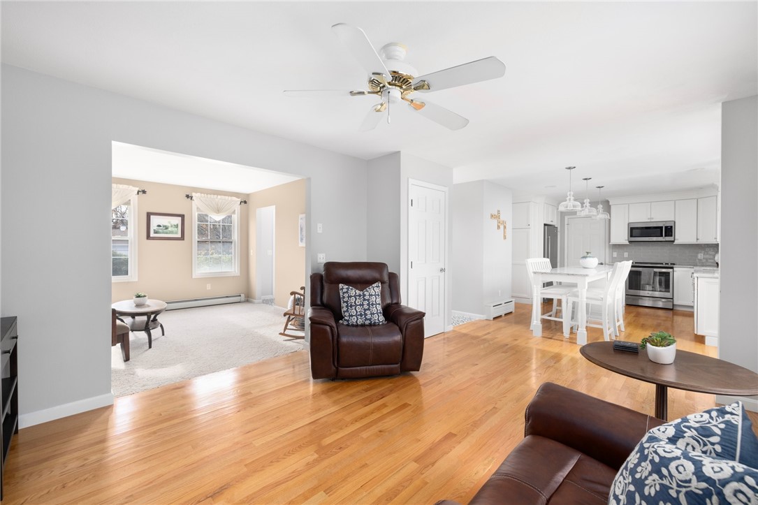 660 Chestnut Hill Road South Kingstown, RI 02879 - Photo 15 of 44