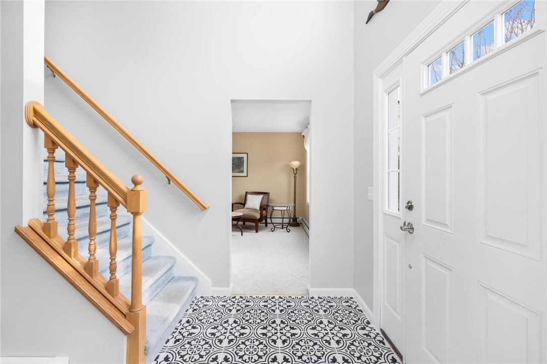 660 Chestnut Hill Road South Kingstown, RI 02879 - Photo 20 of 44