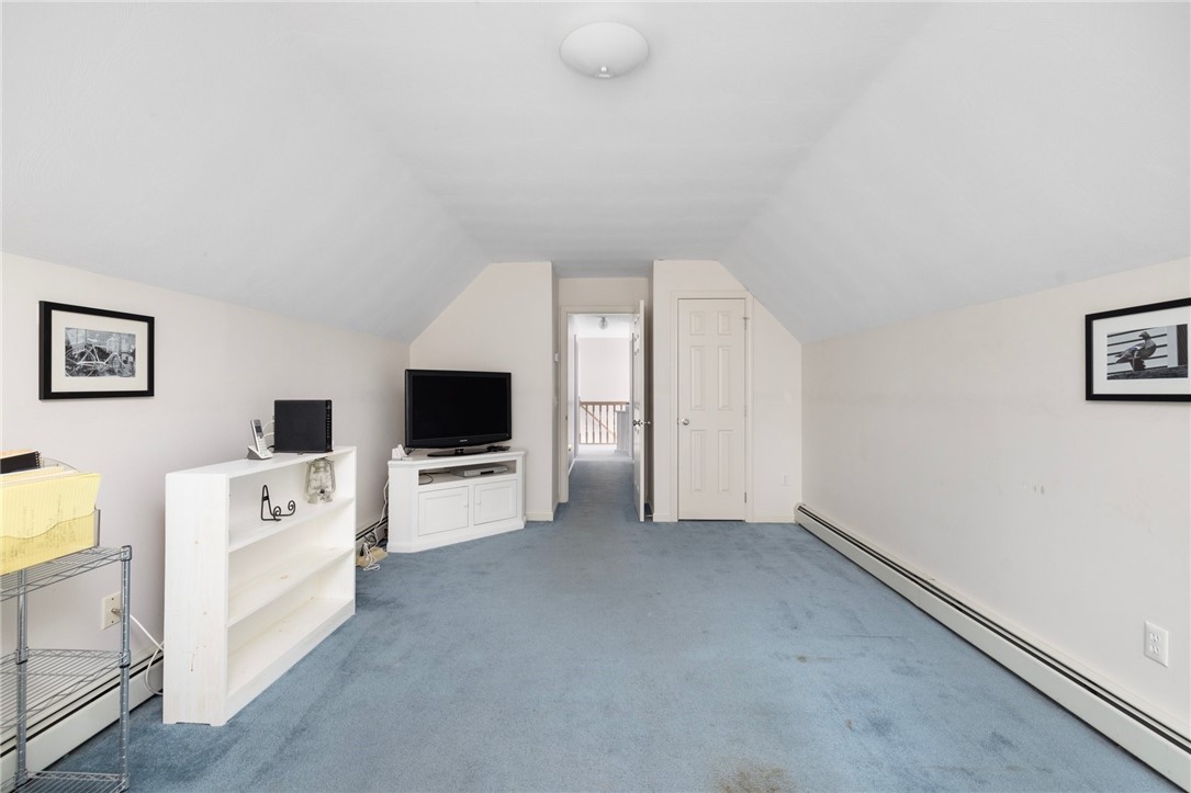 660 Chestnut Hill Road South Kingstown, RI 02879 - Photo 34 of 44