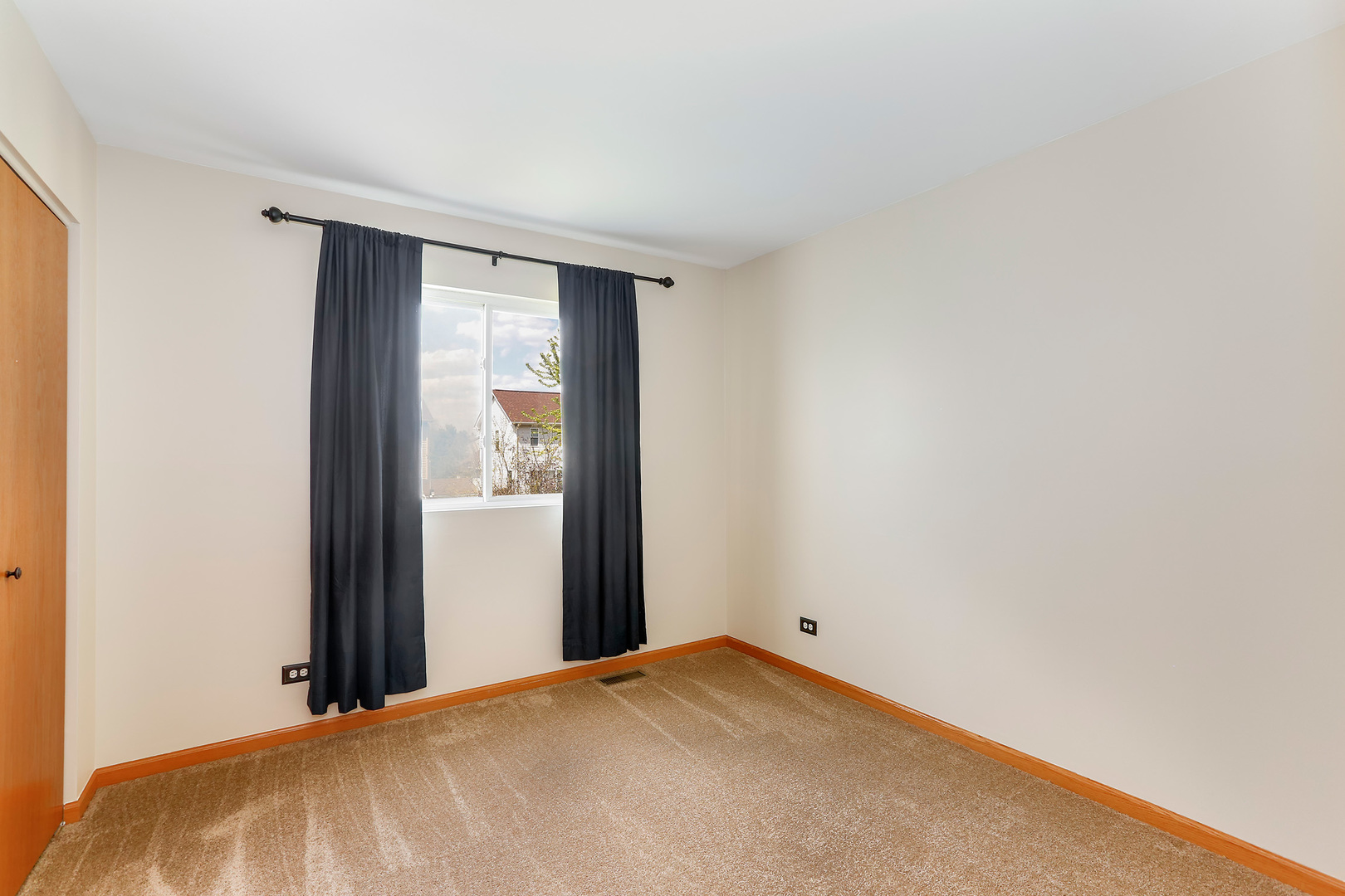 24340 Hemlock Drive Plainfield, IL 60585 - Photo 16 of 33 a view of a room with a large window
