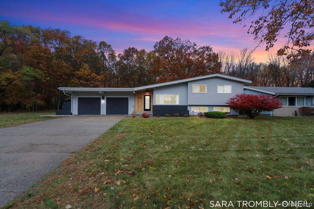 962 Seminole Road Norton Shores, MI 49441 - Photo 50 of 54
