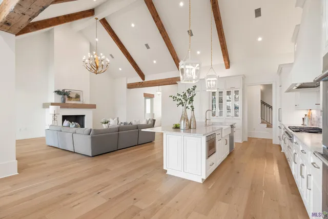 $1,175,000 | 225 Gunter Grass Court, Lafayette, LA 70508