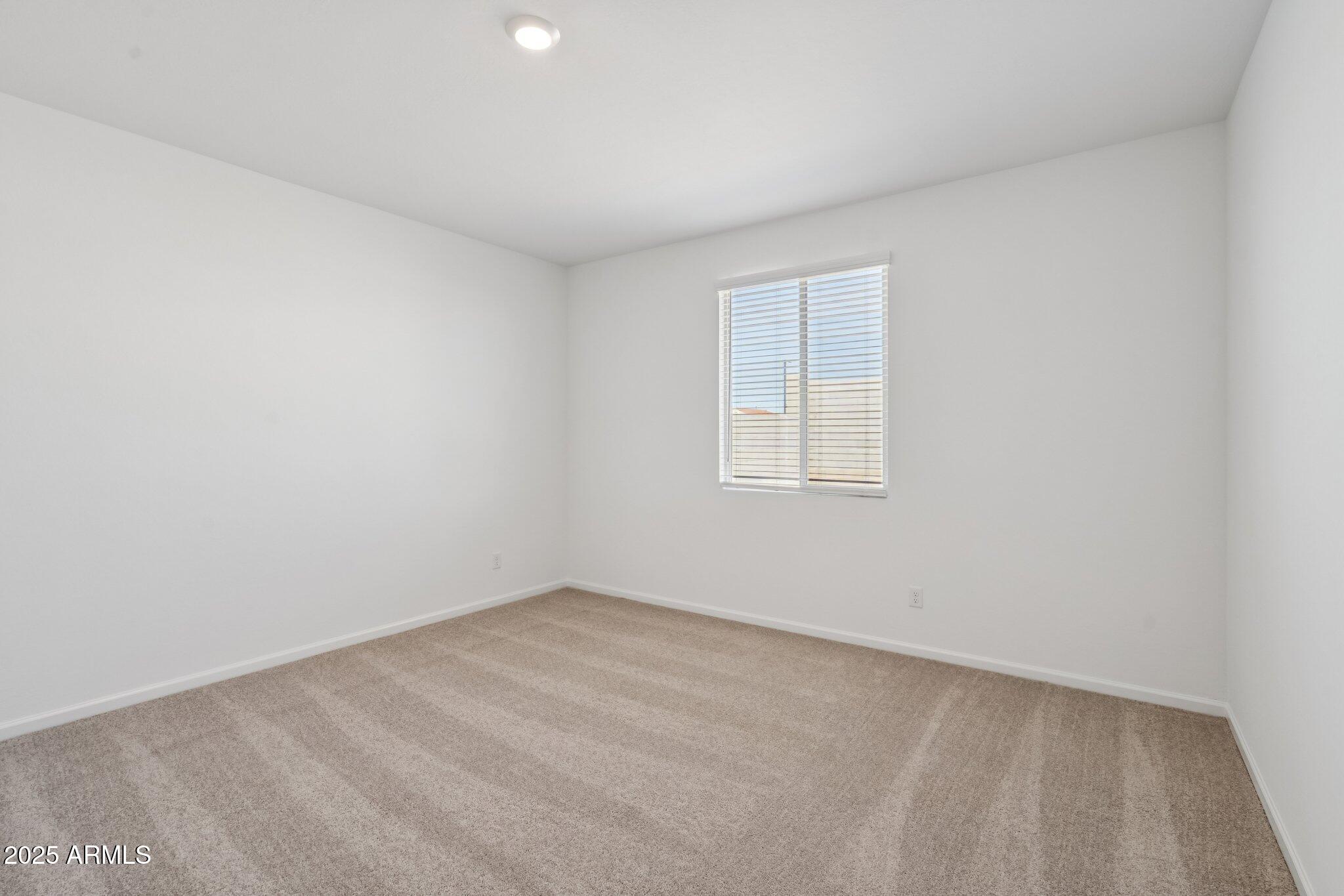 16202 West Bajada Road Surprise, AZ 85387 - Photo 32 of 44 32-web-or-mls-W Bajada Rd-S0410-032