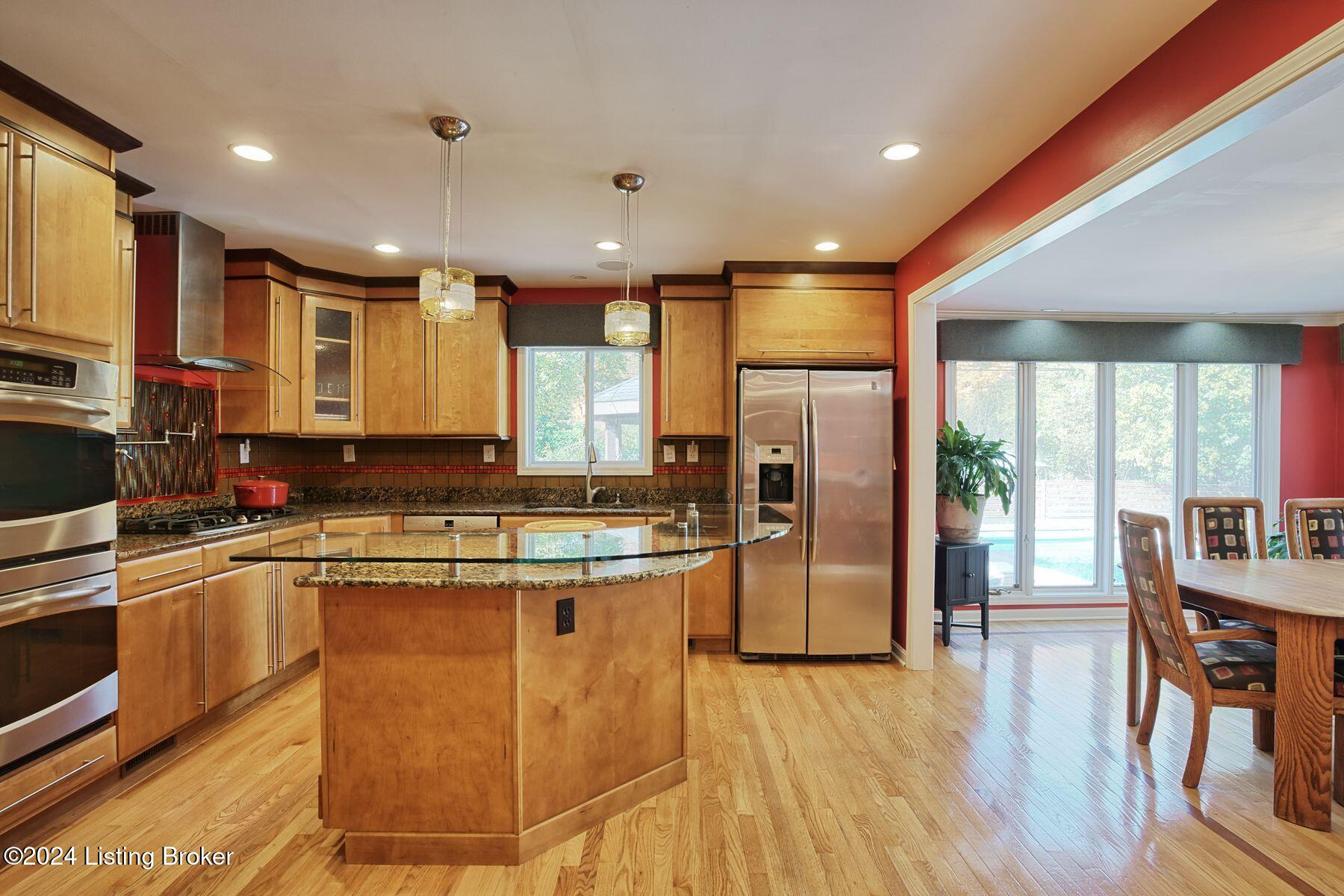 1512 Ocala Road Louisville, KY 40222 - Photo 10 of 32 photo_online_009