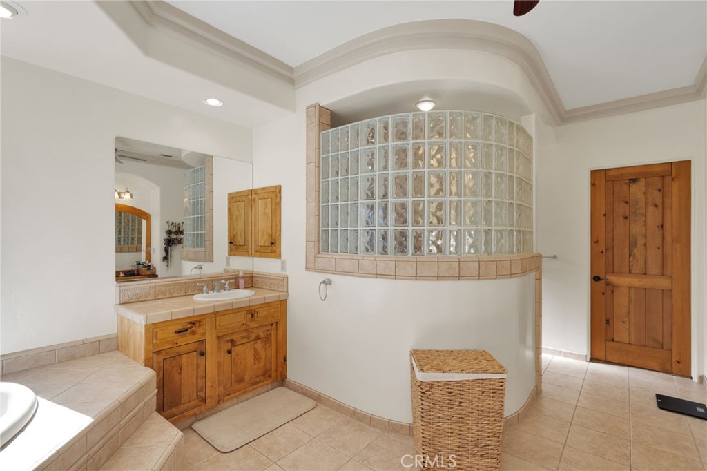 31024 Rabbit Springs Road Lucerne Valley, CA 92356 - Photo 37 of 75