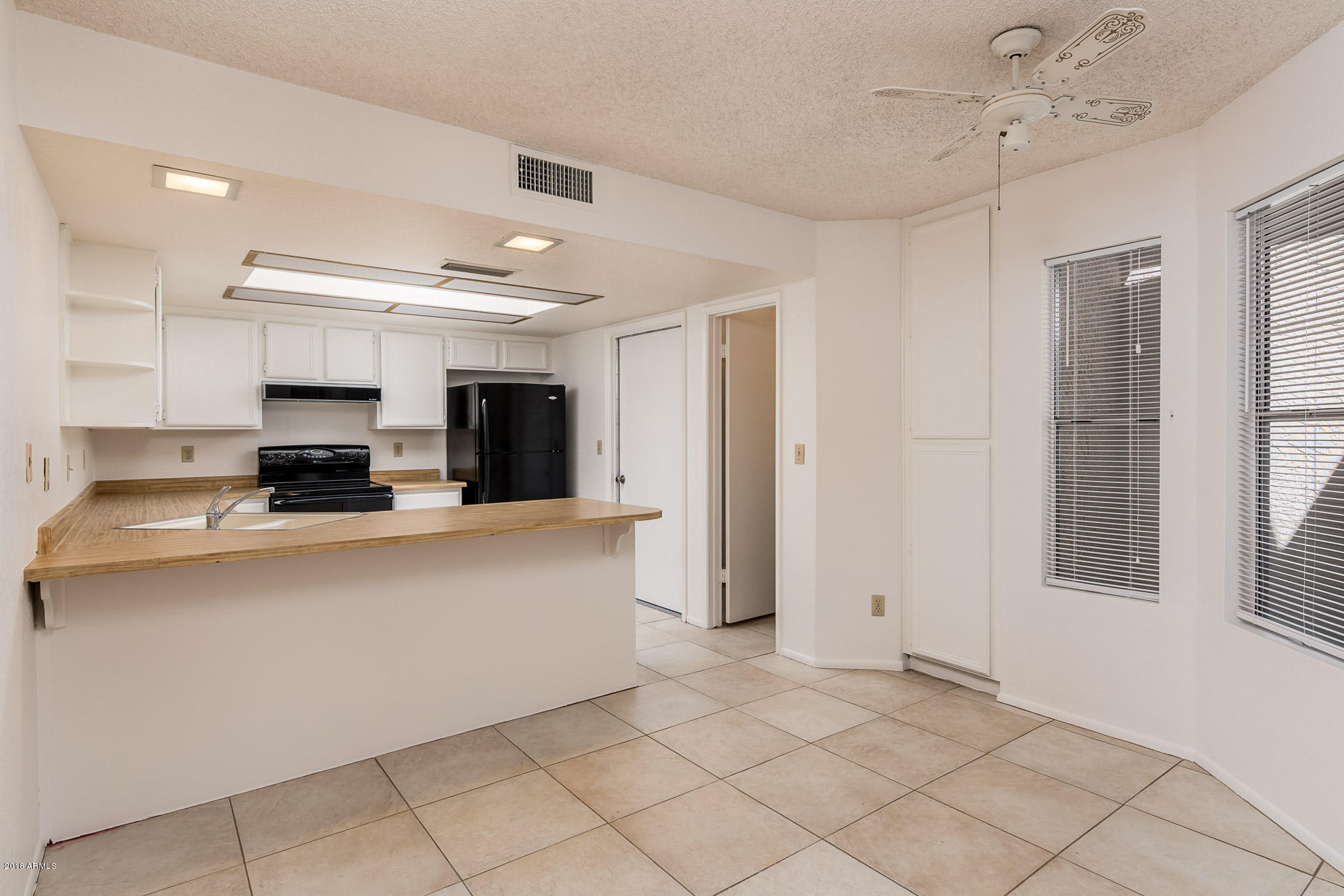 2523 East Wagoner Road Phoenix, AZ 85032 - Photo 6 of 20 2523 E Wagoner Rd - MLS-13