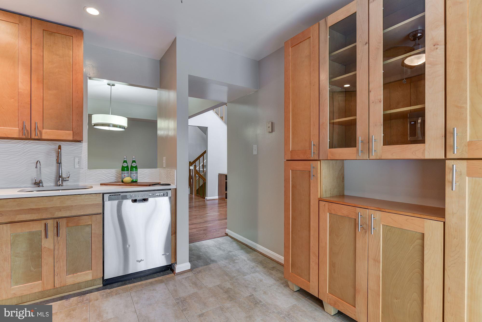 1600 Ingram Terrace Silver Spring, MD 20906 - Photo 12 of 33 Open layout