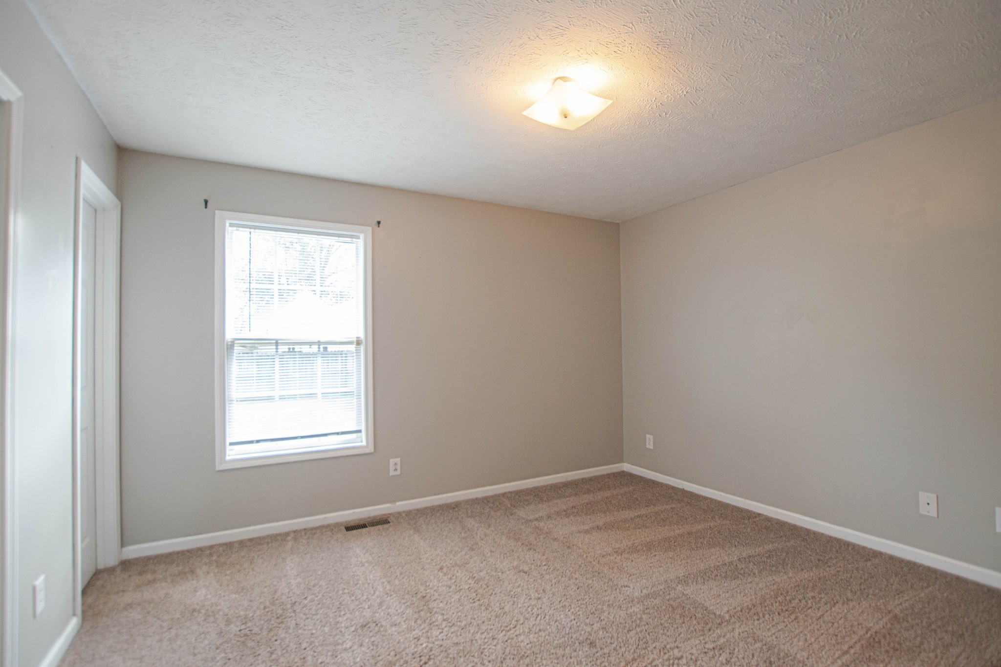 1481 McClardy Road Clarksville, TN 37042 - Photo 9 of 14