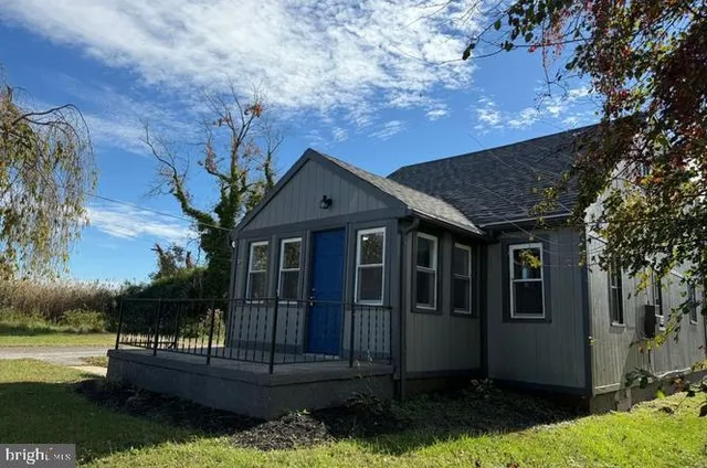 $265,000 | 37 Beaver Avenue, Pennsville, NJ 08070
